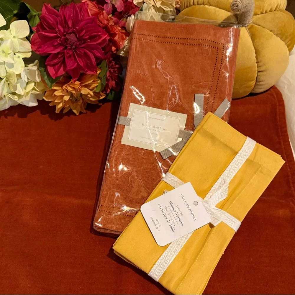 New Williams Sonoma Everyday Dinner Napkins Set, 100% Cotton, S/4, Yellow 20”